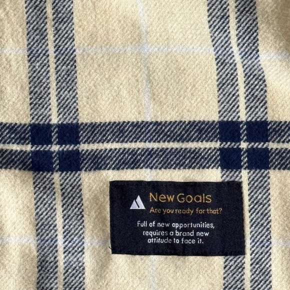 Zara Button Up plaid shirt - Picture 5 of 5